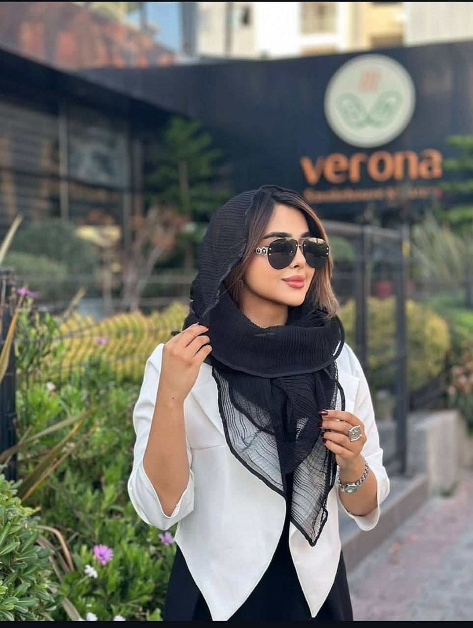 شال دورگان madam