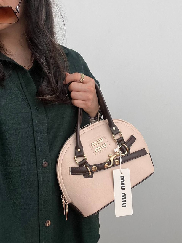کیف دخترانه طرح miu miu